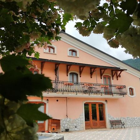 Da Nonna Li Rooms And Breakfast Villetta Barrea Exteriér fotografie